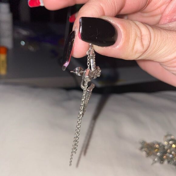 Cross Goth Single Earring from Spencer’s - Picture 3 of 3